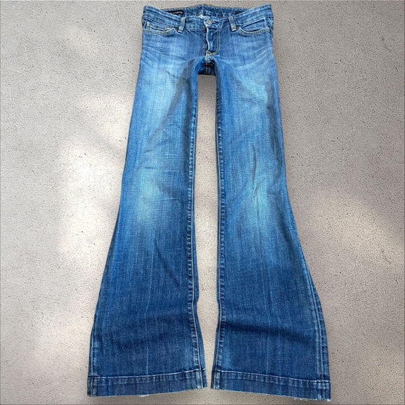 !! SOLD DO NOT BUY !! Citizens of Humanity Low Rise Flare Jeans - Picture 2 of 5